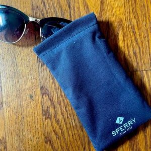 Sperry Padded Eye Glasses Case